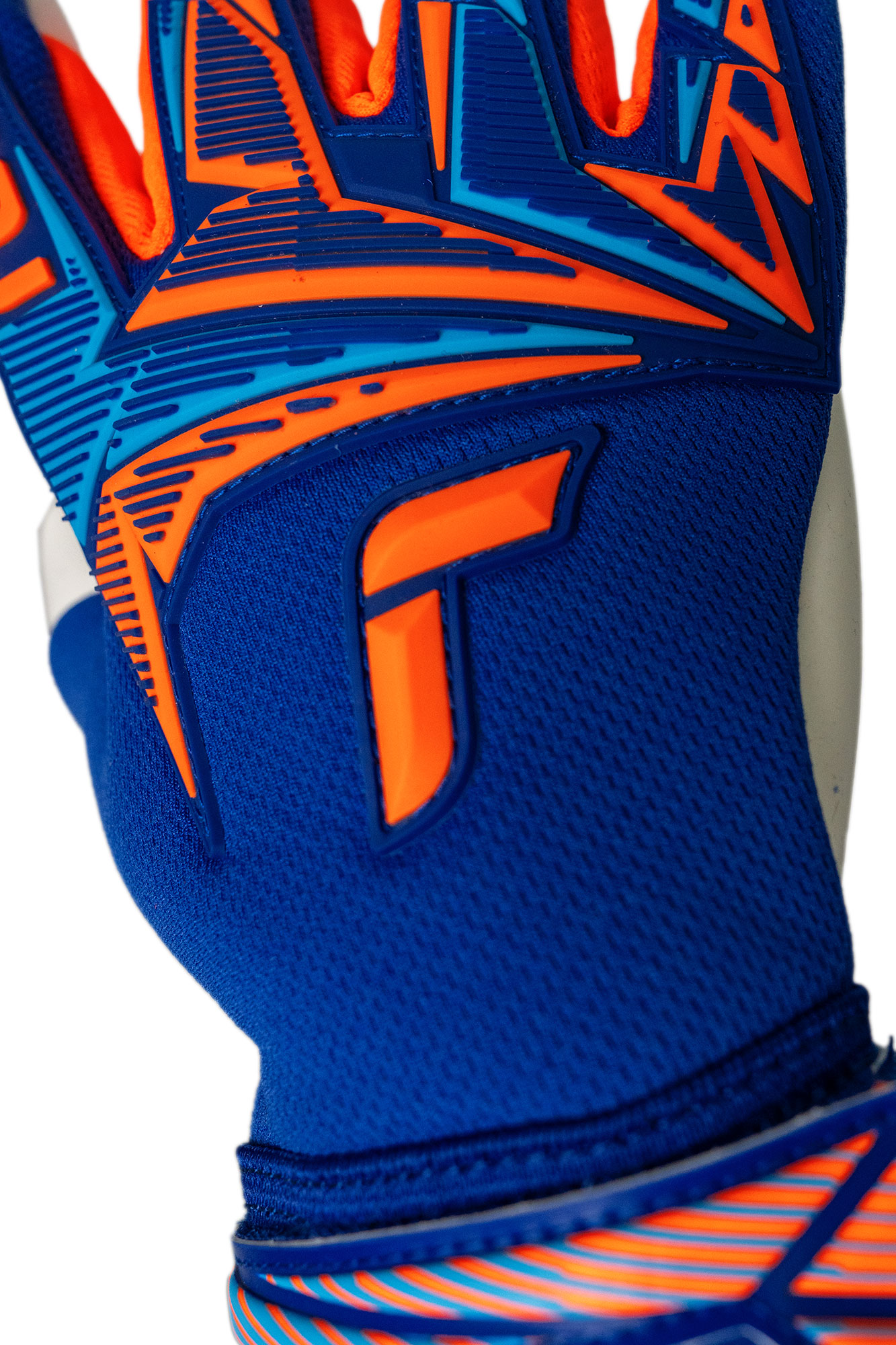 reusch Attrakt Freegel Advance – Bild 5