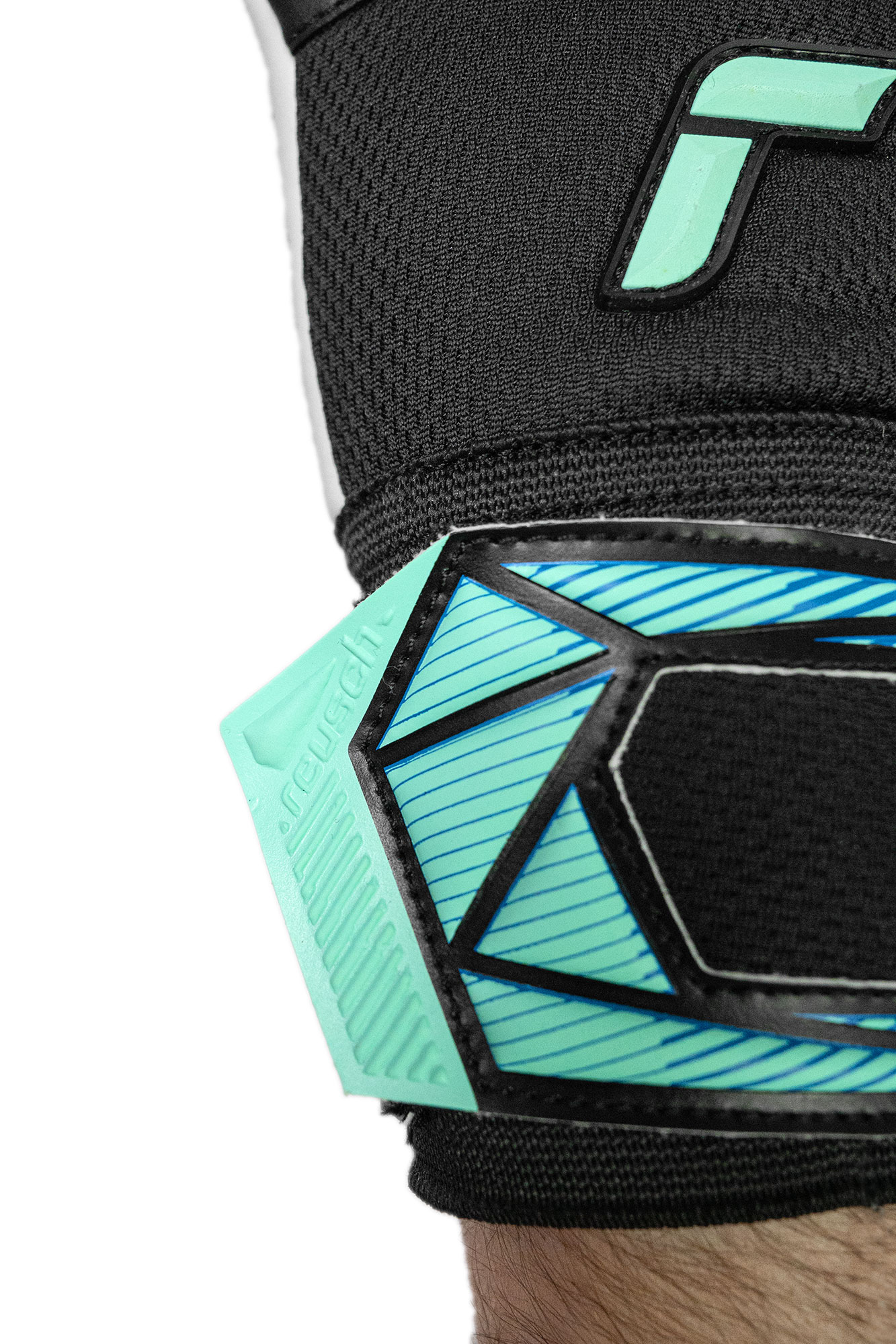 reusch Attrakt RE:GRIP NC – Bild 6