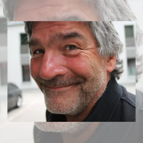 holger-über-uns